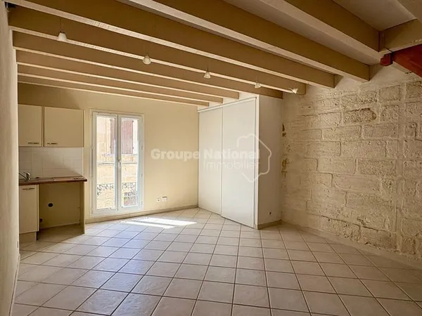 FOURQUES. Appartement très bon état !
