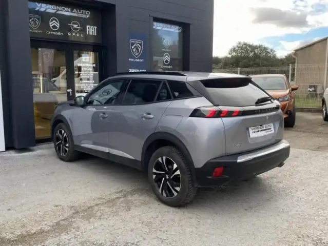 Peugeot 2008 ii bluehdi 110 s&amp;s roadtrip — photo 18