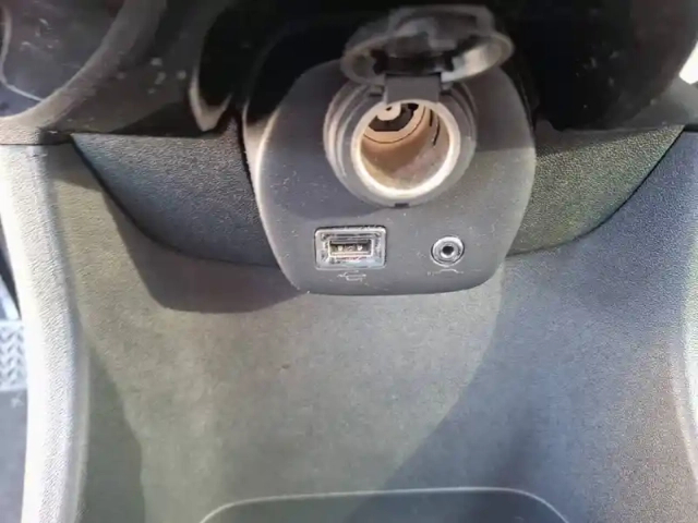 Peugeot 108 vti 72ch s&amp;s bvm5 — photo 19