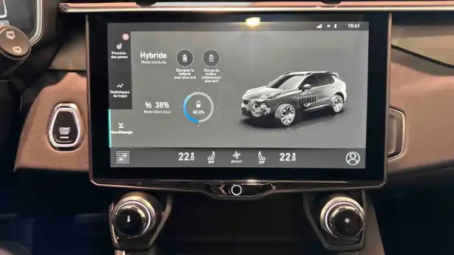 Lynk&Amp;Co 01 1.5 phev 261 ch dcth7 — photo 23