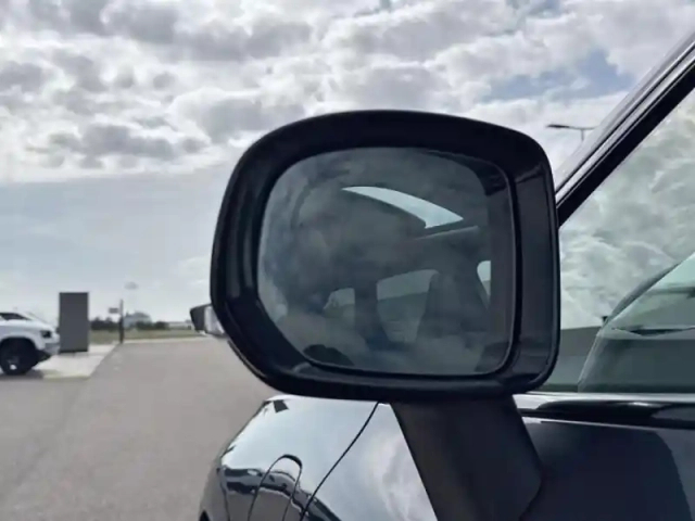 Volvo Xc60 t6 hybride rechargeable 350ch ultra style dark geartronic 8 awd — photo 8