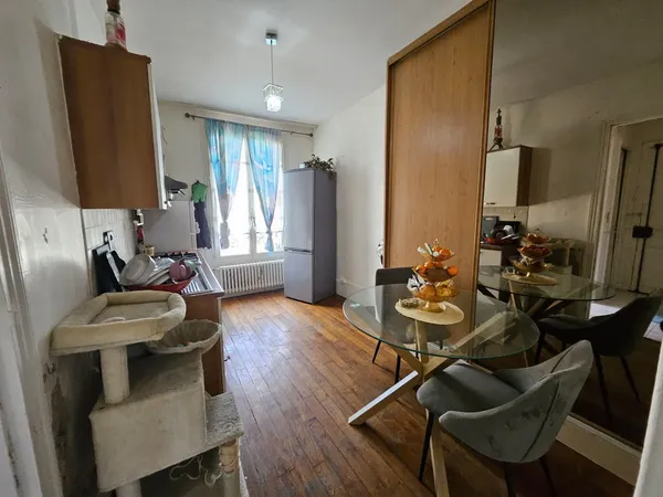 Le Raincy appartement F3 traversant de 44m2 Secteur recherc
