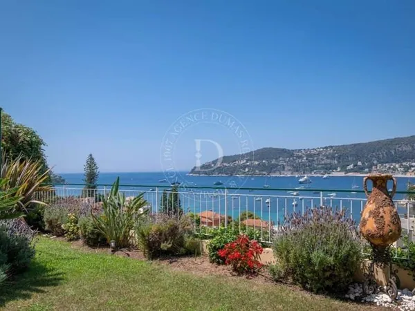 Appartement 4 pièces 93 m²