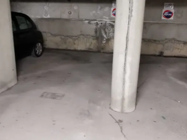 Place de parking en sous sol dans résidence sécurisée - COMPANS CAFFARELLI