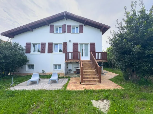 Maison de luxe 5 pièces