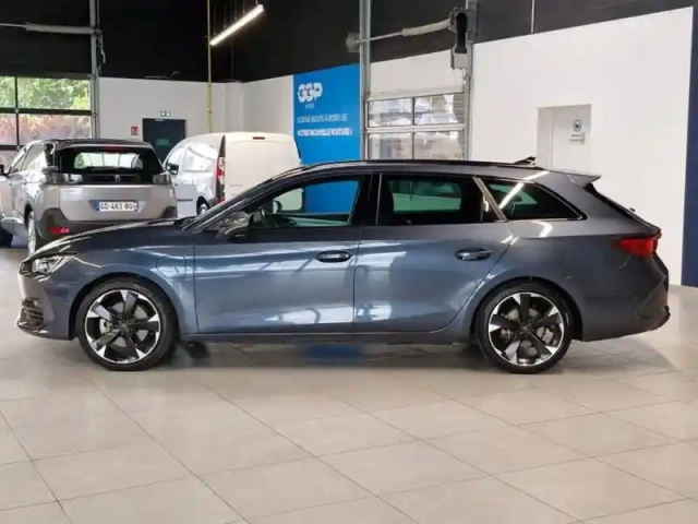 Cupra Leon 1.4 e-hybrid 204ch v dsg6 — photo 8
