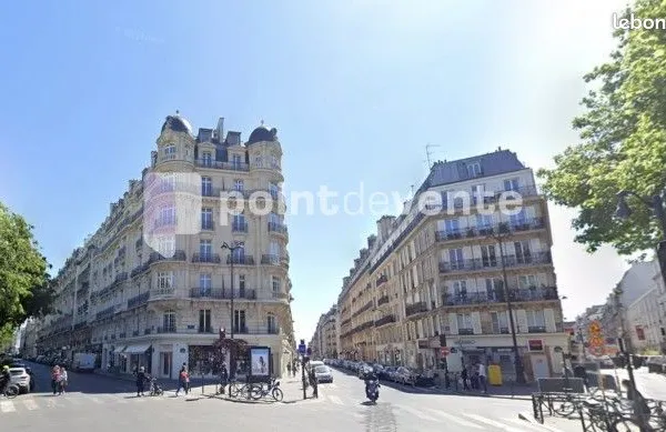 Local commercial 130 m²
