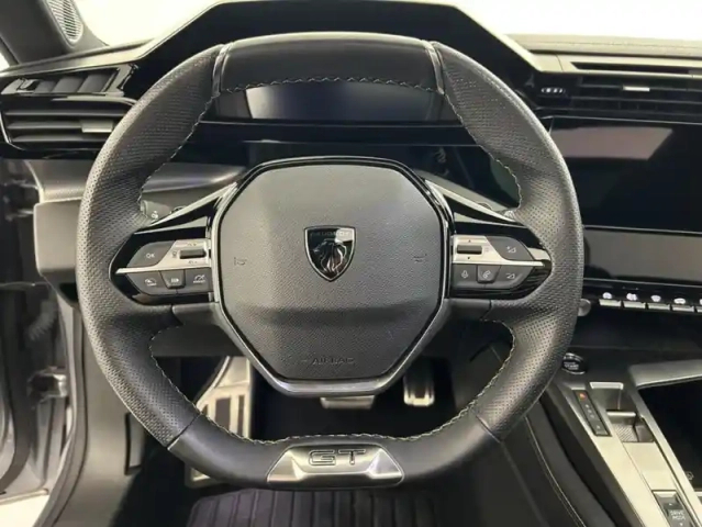 Peugeot 308 phev 180ch gt e-eat8 + toit ouvrant — photo 15
