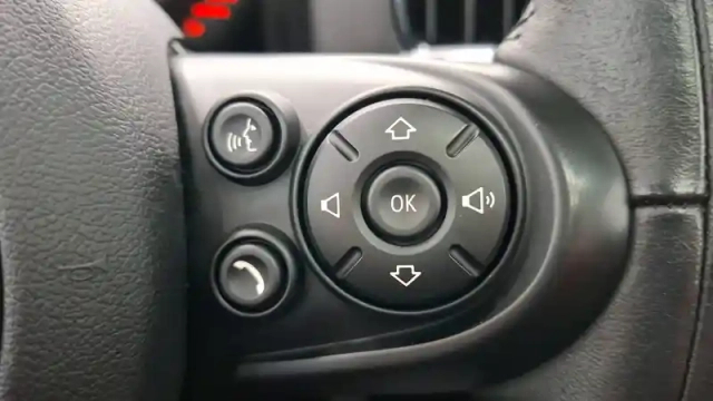 Mini Mini countryman 136 ch — photo 37