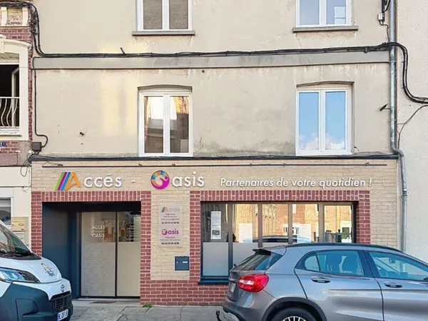 ENSEMBLE IMMOBILIER DE 310 m² - BERNAY CENTRE