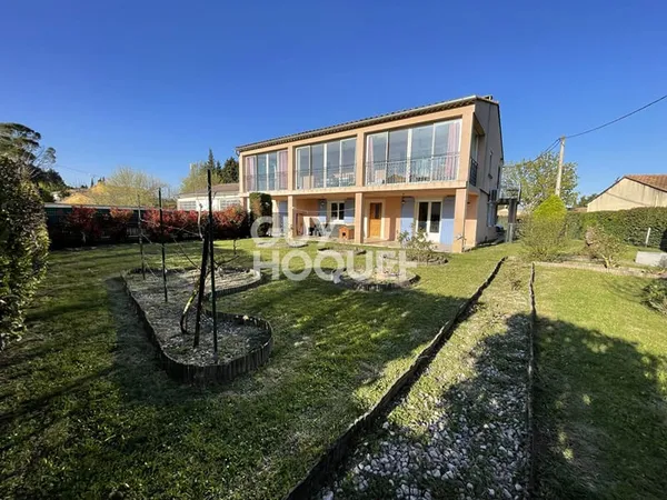 ENSEMBLE IMMOBILIER : 2 HABITATIONS + HANGAR DE 150 m² SUR 2 000 m² DE TERRAIN