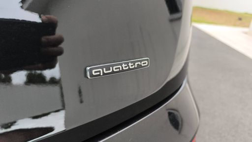 Audi Q5 2.0 TDI 204 Quattro Mild Hybrid S-Tronic 7 - S Line – 2022 – 34939 km – Hybride diesel – Boîte Automatique — photo 6