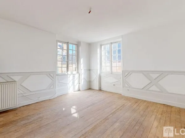 Ensemble de 2 appartements en centre-ville de MOULINS