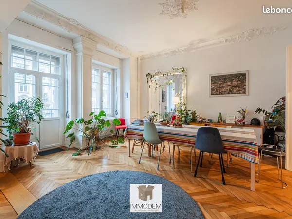 Appartement 5 pièces 132 m²