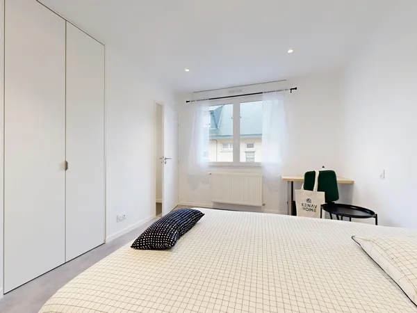 Propose colocation chambre 15m² avec salle de bains privative Rennes