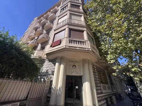 Vente Nice - Parc Impérial - Grand Studio A Rénover - Etage - Balcon