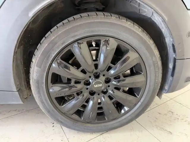 Mini Mini countryman 125 - 95 ch all4 bva6 — photo 7