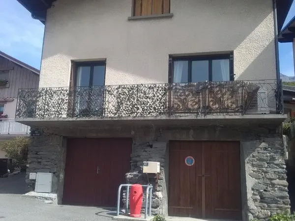 Location appartement T3 partagé dans maison de village de 2 appartements