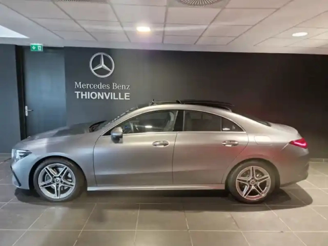 Mercedes Cla 200 d coupé amg line — photo 22
