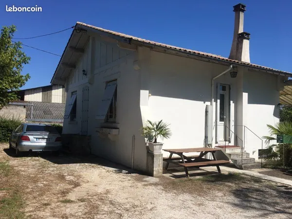 MAISON INDIVIDUELLE en banlieue de Casteljaloux