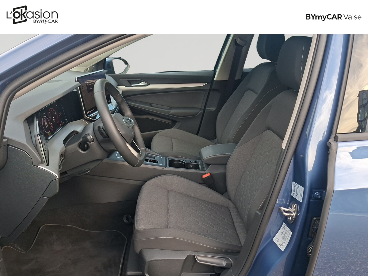 Volkswagen Golf SW 1.5 eTSI EVO2 116 DSG7 — photo 11