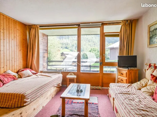 Studio 1 pièce 29 m²