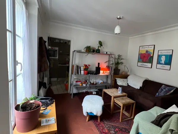 Sous-loue chambre en colocation dans appartement