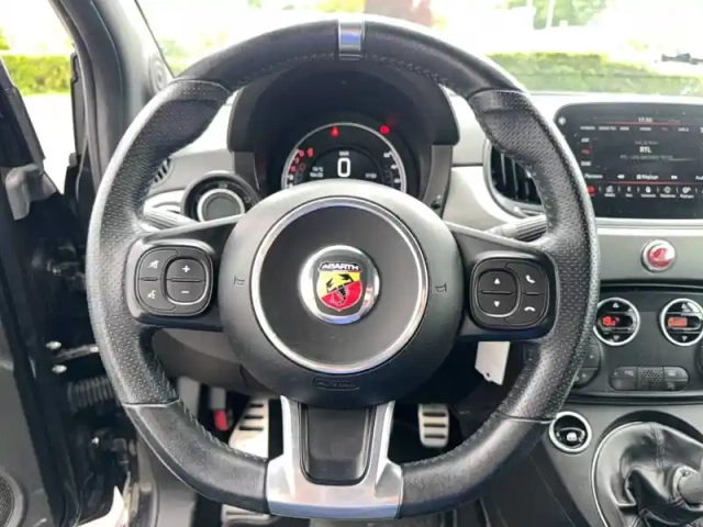 Abarth 500 595 1.4 turbo 16v t-jet 165 ch bva5 — photo 18