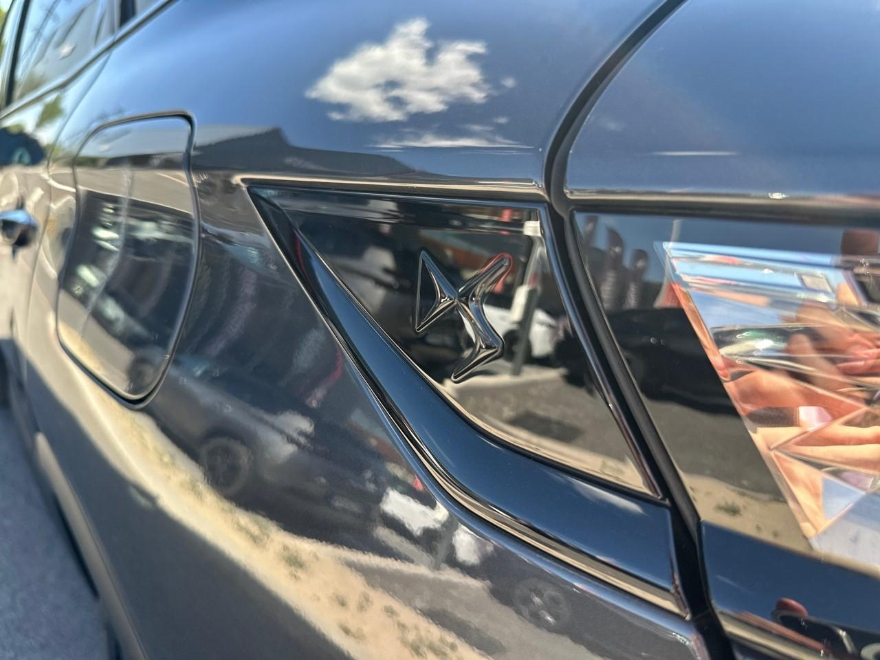 Ds Ds 7 crossback e-tense 225ch performance line + — photo 12