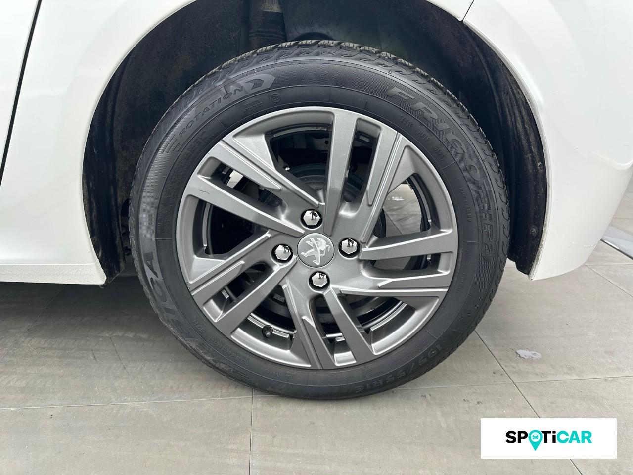 Peugeot 208 1.2 puretech 100ch s&s style — photo 11
