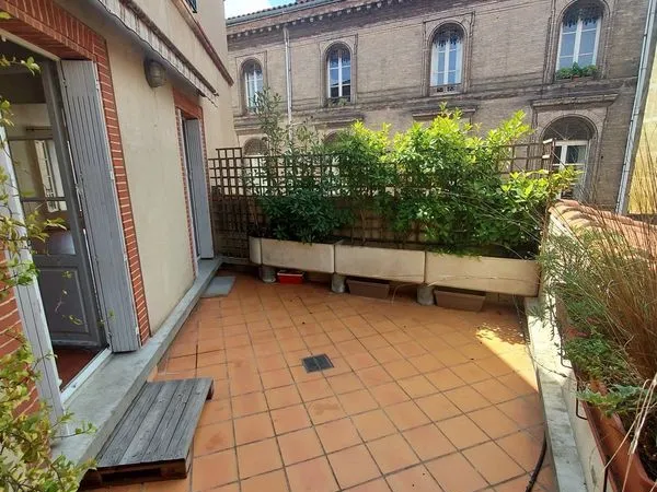 T4 terrasse et garage