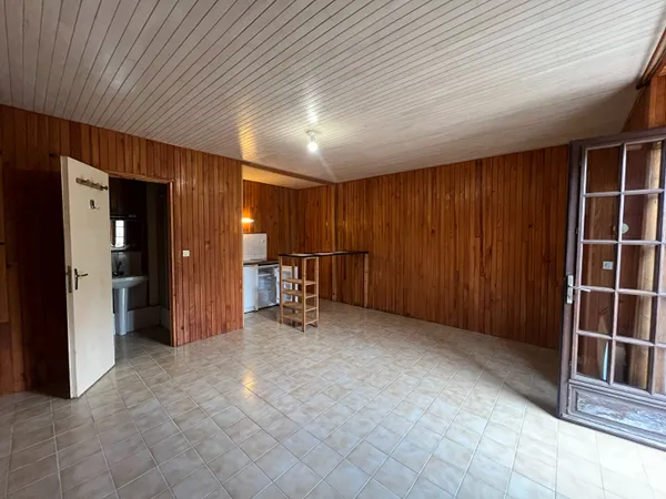 Studio 1 pièce 24 m²