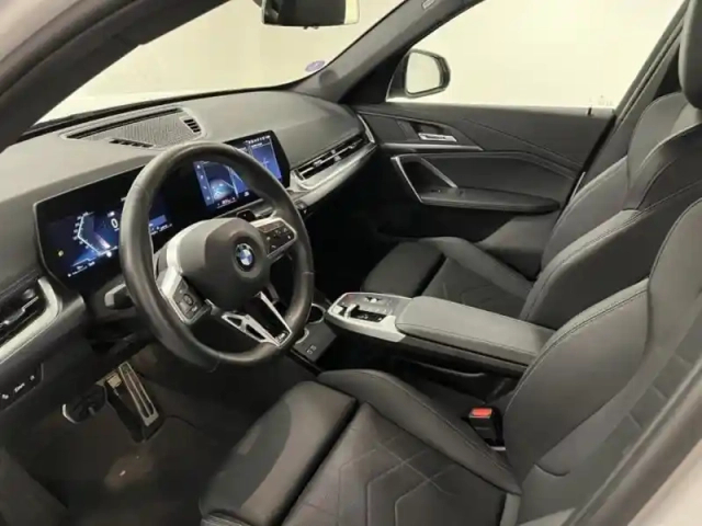 Bmw X1 sdrive18i 136ch m sport — photo 8