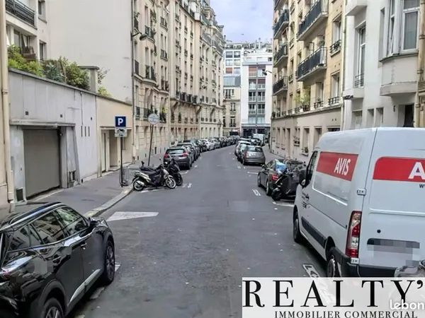 Bureaux 380 m²