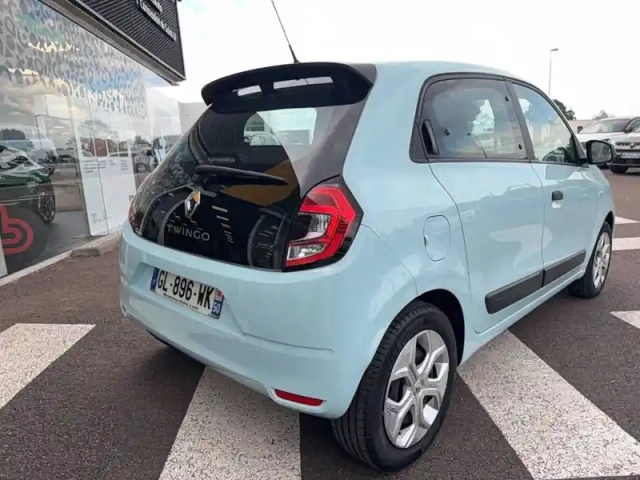 Renault Twingo iii e-tech — photo 5
