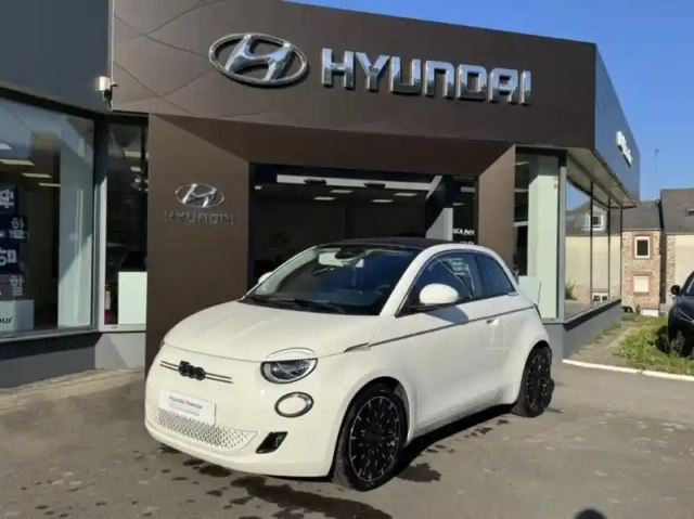 Fiat 500 e 95ch pack confort &amp; tech my23 — photo 1