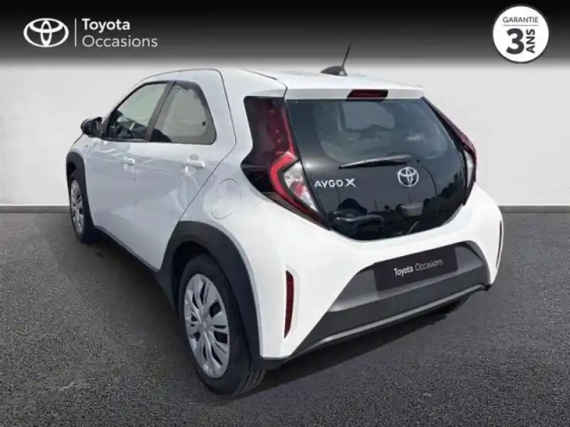Toyota Aygo X 1.0 vvt-i 72ch dynamic my24 — photo 2