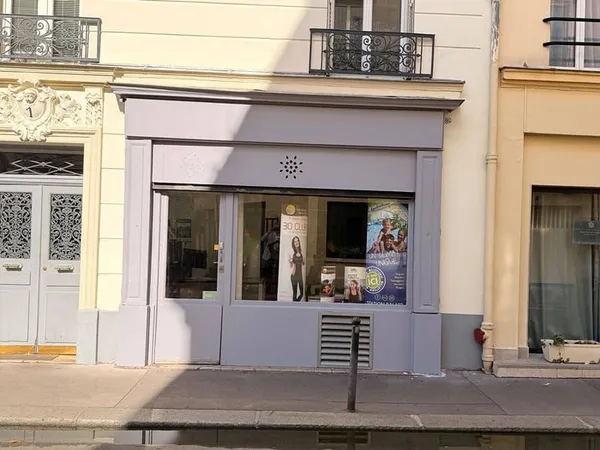 Local commercial 1 pièce 33 m²