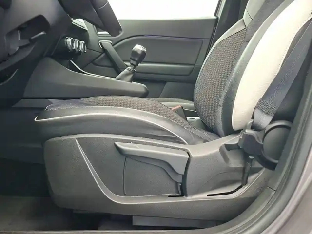 Renault Captur tce 100 gpl - 21 — photo 29