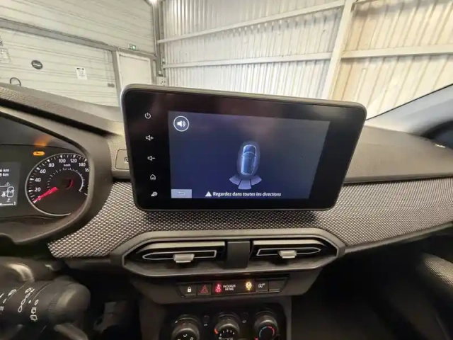 Dacia Sandero sce 65 gsr2 — photo 5