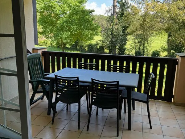 T2 34 m² avec loggia - Vue golf - Piscine - Parking sécurisé - Moliets