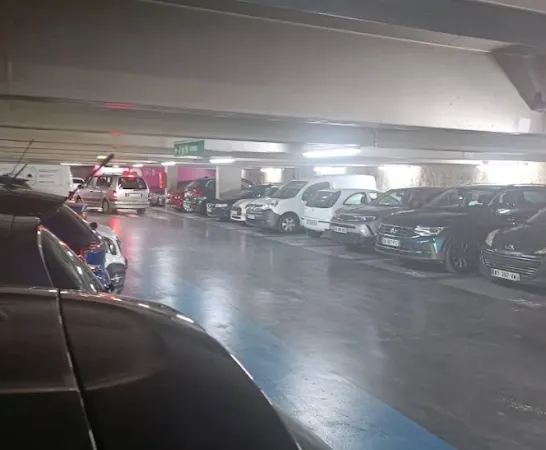 Parking 13 m²