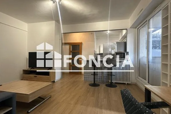 Appartement meublé 2 pièces 49 m²