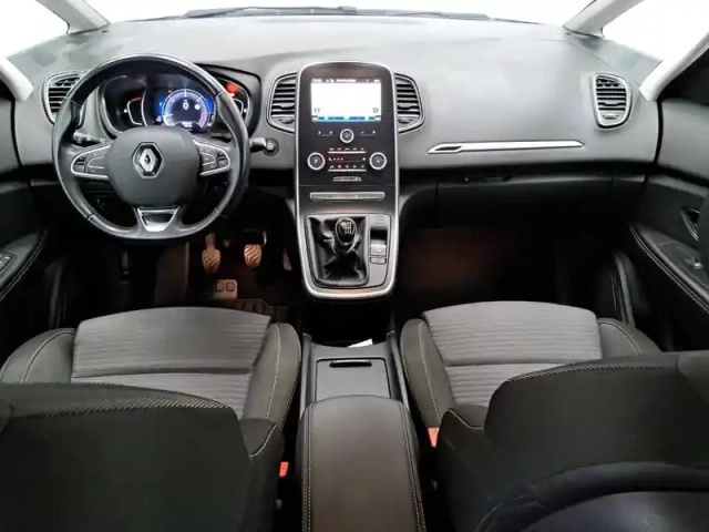 Renault Scenic grand  dci 110 energy — photo 43