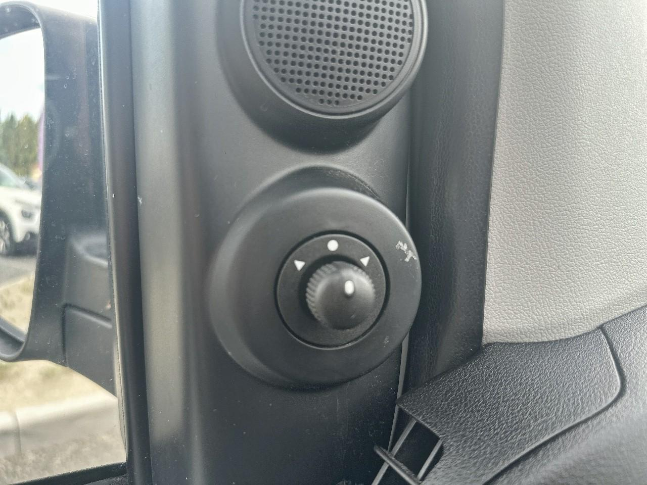 Fiat Fiorino 1.3 multijet 80ch pro lounge — photo 23