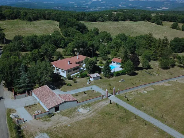 Vente à terme Libre sur 30ans à Marnaves 81170 (Tarn)