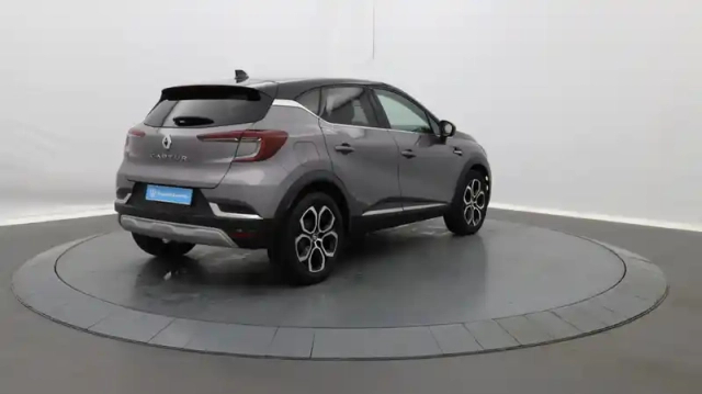 Renault Captur tce 90 techno — photo 2