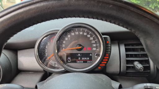 Mini Mini 1.5  Cooper D 116 - - – 2016 – 106359 km – Diesel – Boîte Manuelle — photo 15
