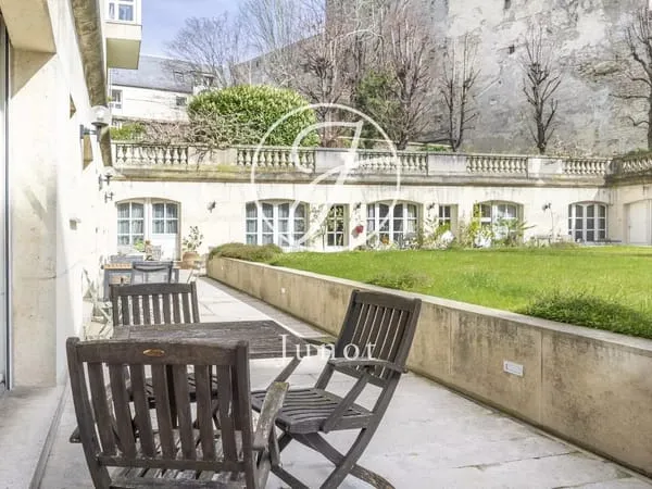 Paris 3e - TURENNE / PLACE DES VOSGES - Appartement à vendre - 2 pièces - 42,02m² Carrez - 1 chambre