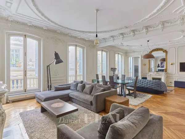 Appartement 5 pièces 160 m²